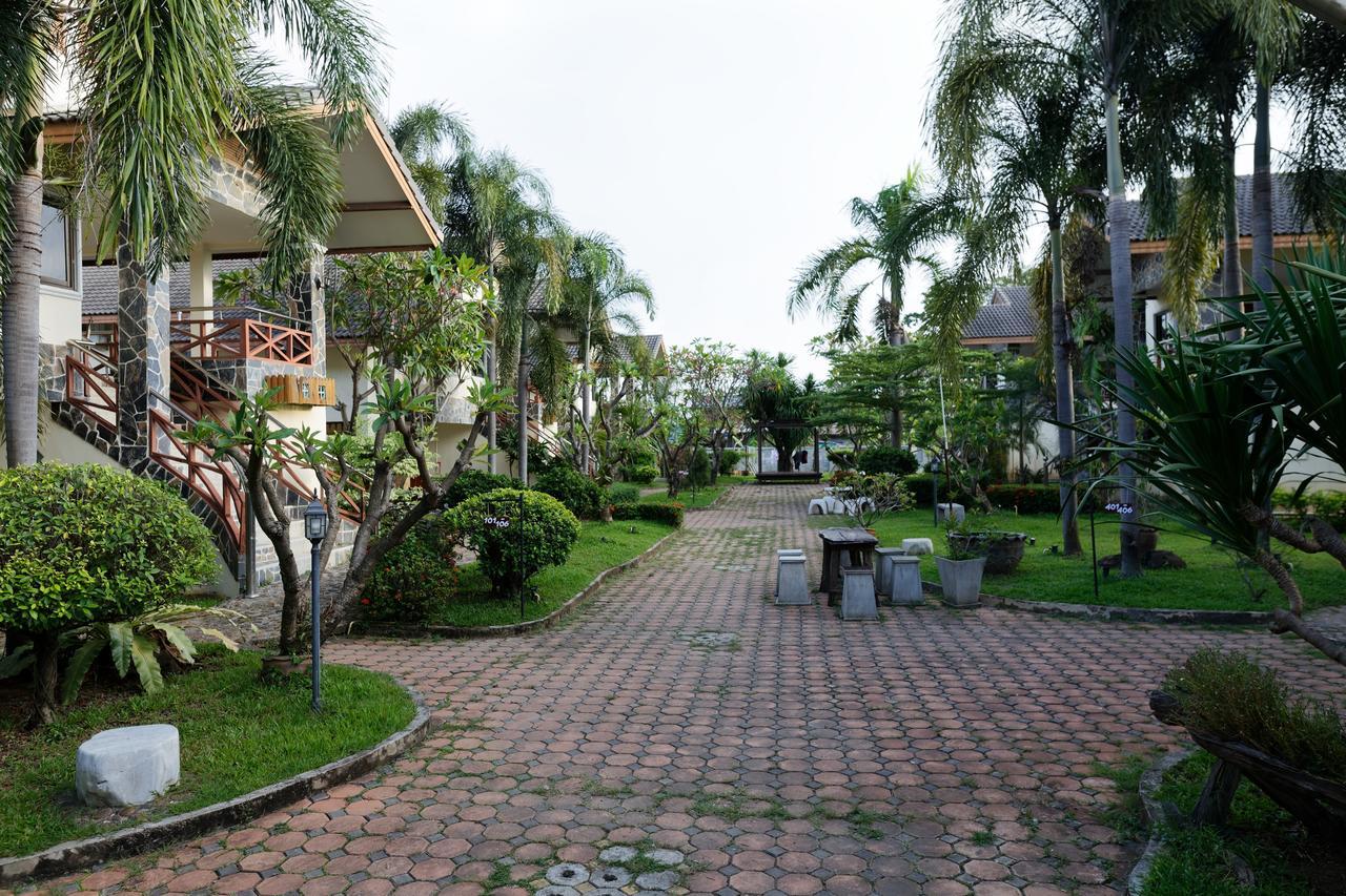 Talekaew Resort Sha Phitsanulok Exterior photo